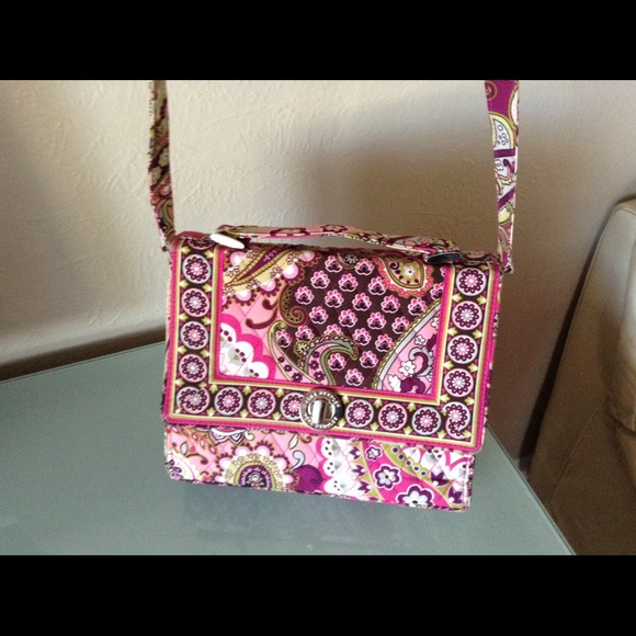 Sold - Picture 3 of 8